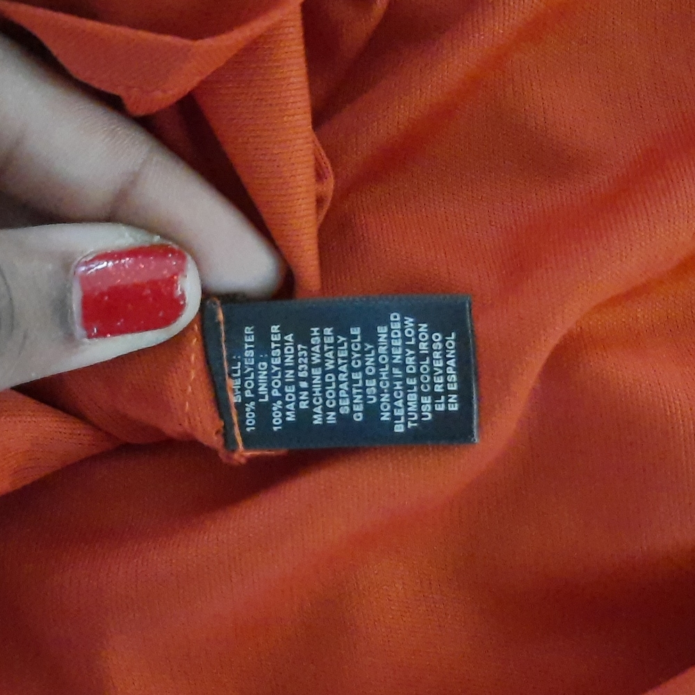 Dress - Picture 8 of 8